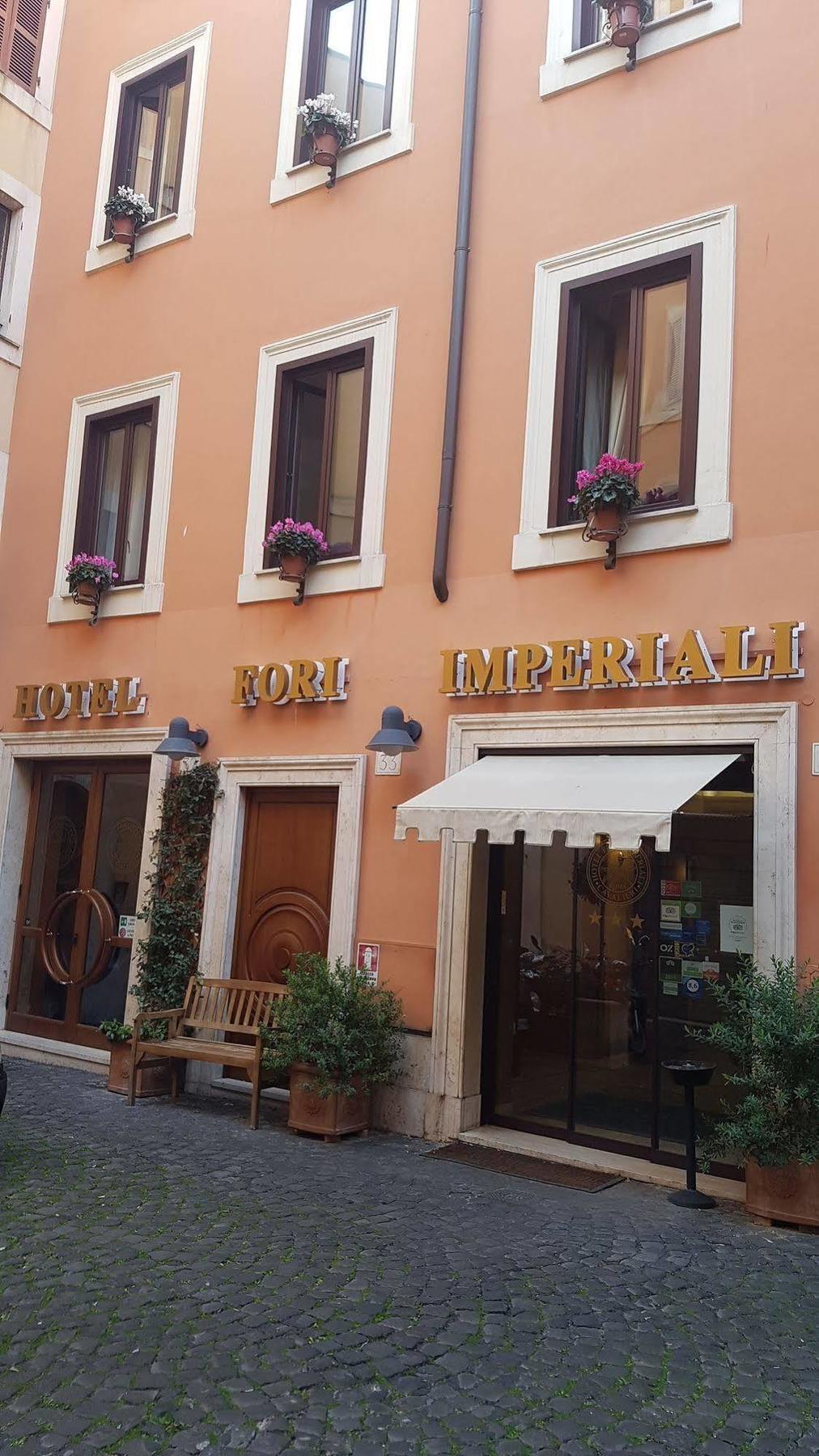 Hotel Fori Imperiali Cavalieri Roma Exterior foto